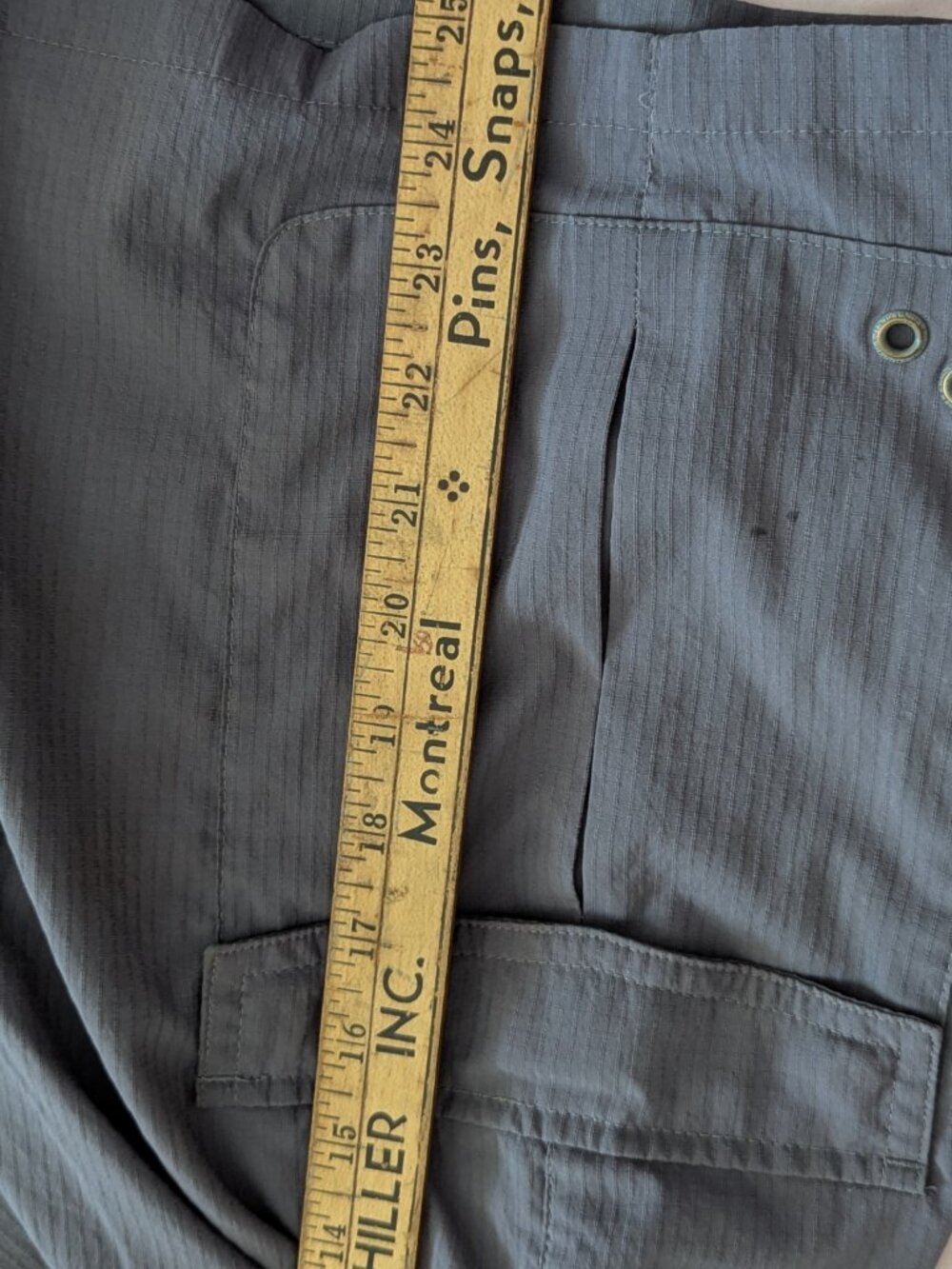 Under Armour Grey Ripstop Cargo Golf Shorts 30 - Picture 9 of 16